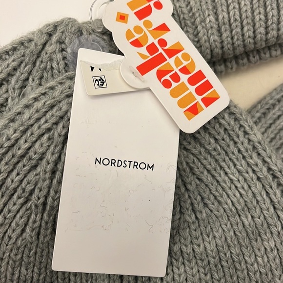 Smiley Face Knit Beanies - OS - Nordstrom set of 6 - Picture 4 of 6